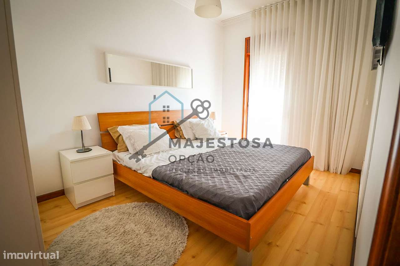 Apartamento T3 Renovado — Póvoa de Varzim-17
