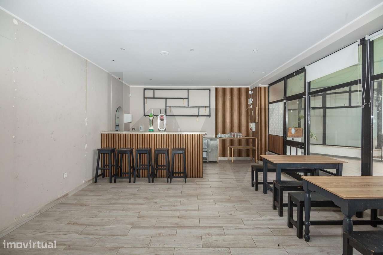 Loja - Snack Bar com esplanada para venda em Portimão-6