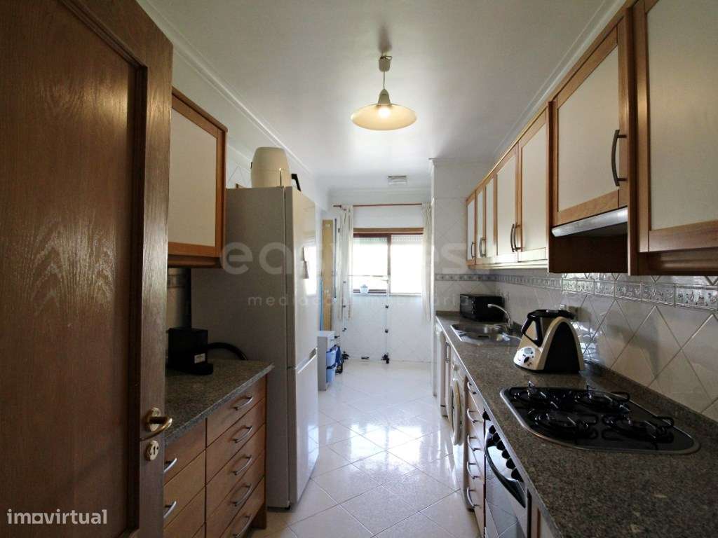 Excelente T4 no Centro Sul de Almada - c/ Box Fechada - Grande imagem: 5/50