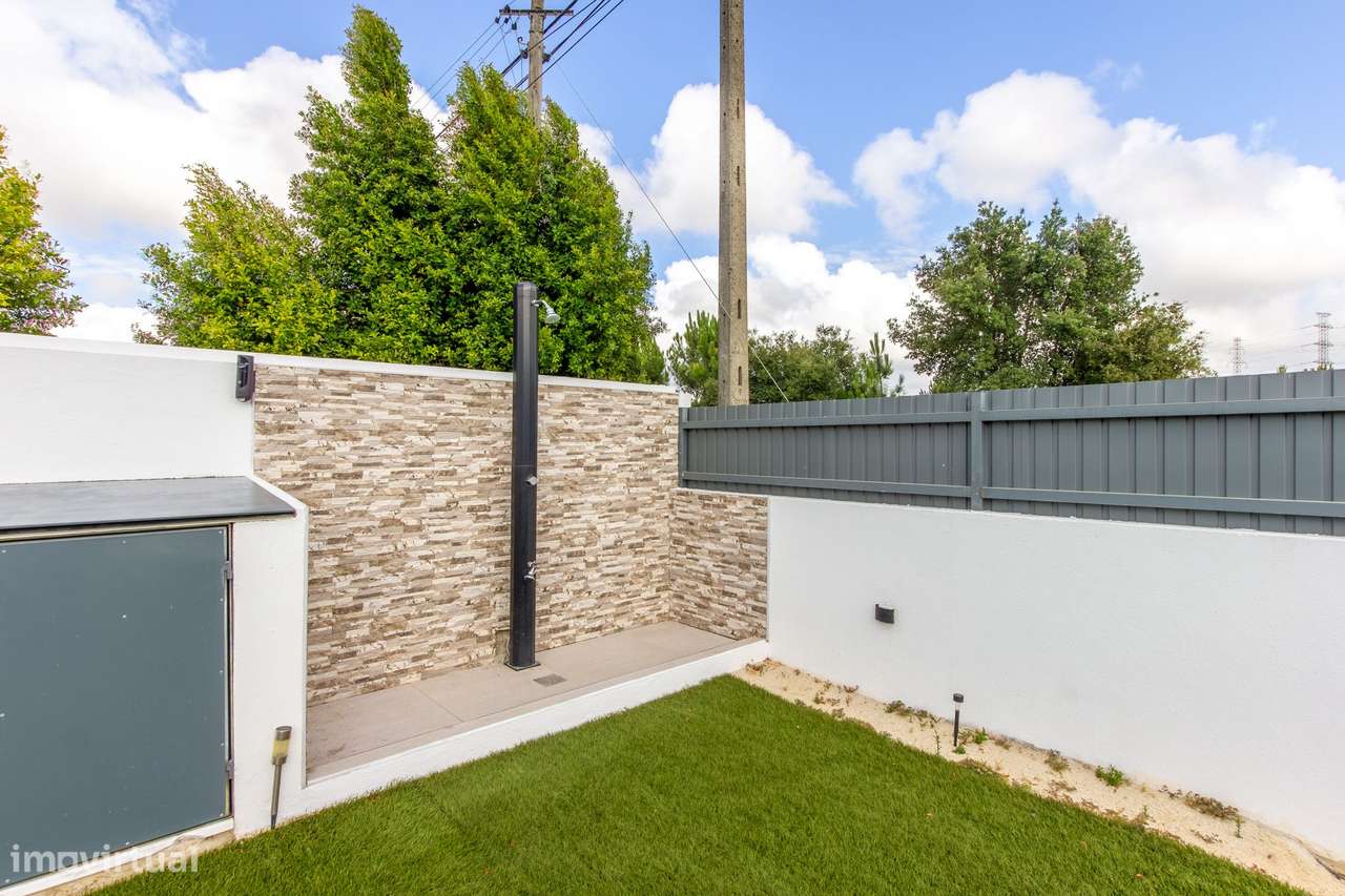 Moradia Térrea de Luxo com Piscina - Qtª Marquesa - Palmela-29