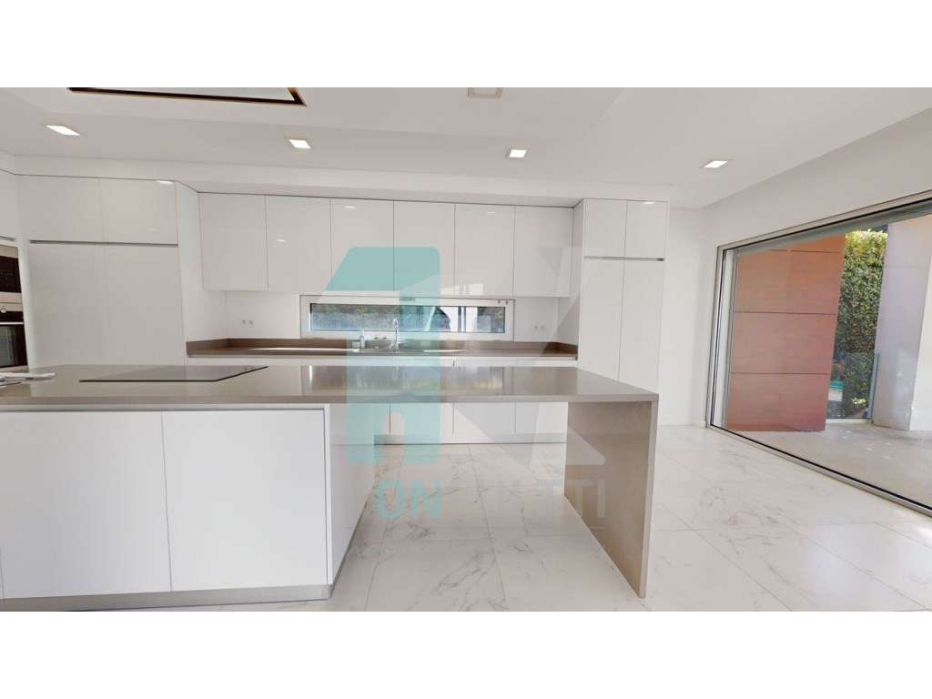 Moradia T6 elegante e sofisticada na Herdade da Aroeira-6