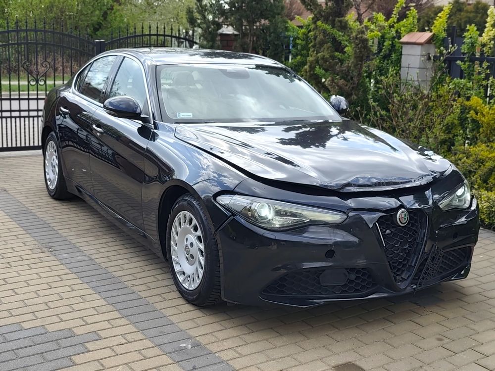 Alfa Romeo Giulia 2.0 Turbo Business 2017