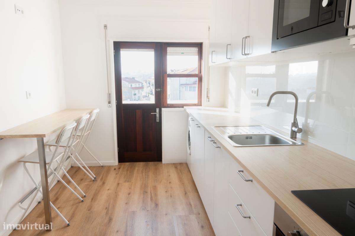 Quarto - localizado em Vila nova de gaia - Grande imagem: 4/6