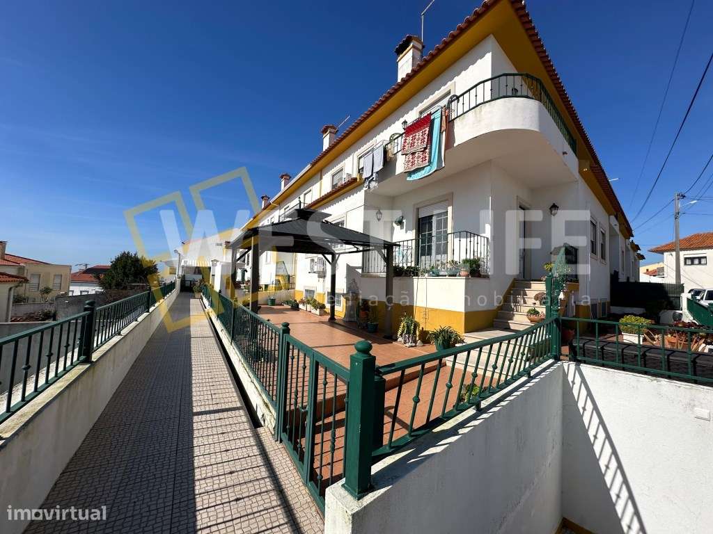 Moradia T3 com jardim, churrasqueira e logradouro - a apenas 3 minu... - Grande imagem: 2/39