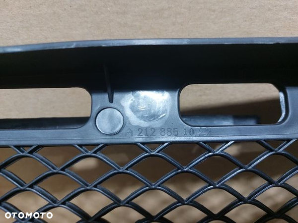 GRILL ATRAPA MERCEDES E W212 LIFT A2128850822 NOWA - 6