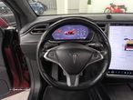 Tesla Model X 90D - 44