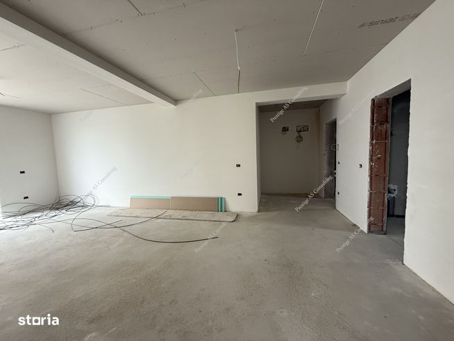 Apartament 3 Camere+Curte 30mp | 2 Bai | Giroc-3