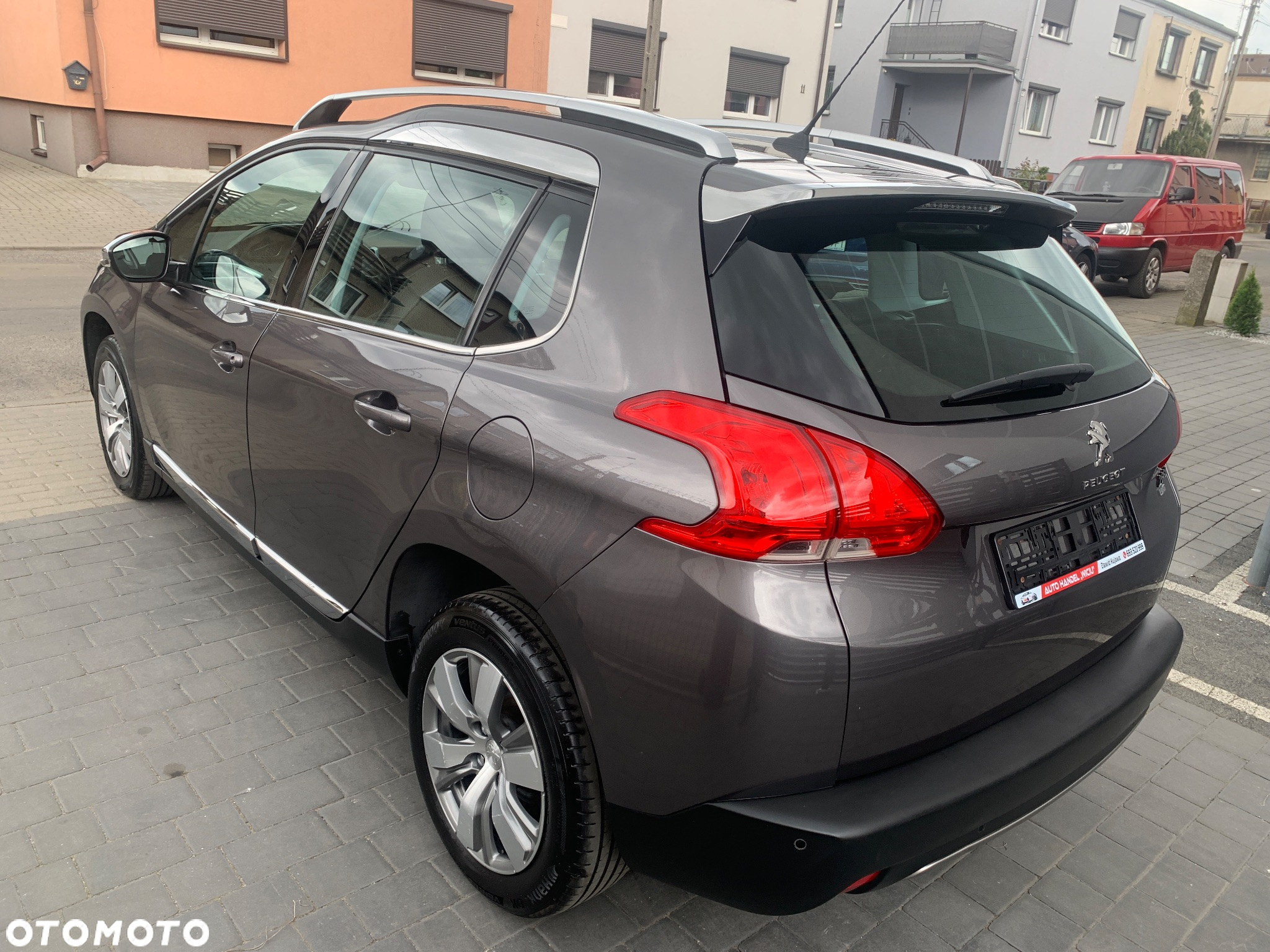 Peugeot 2008 E-HDi FAP 92 STOP & START Allure - 4