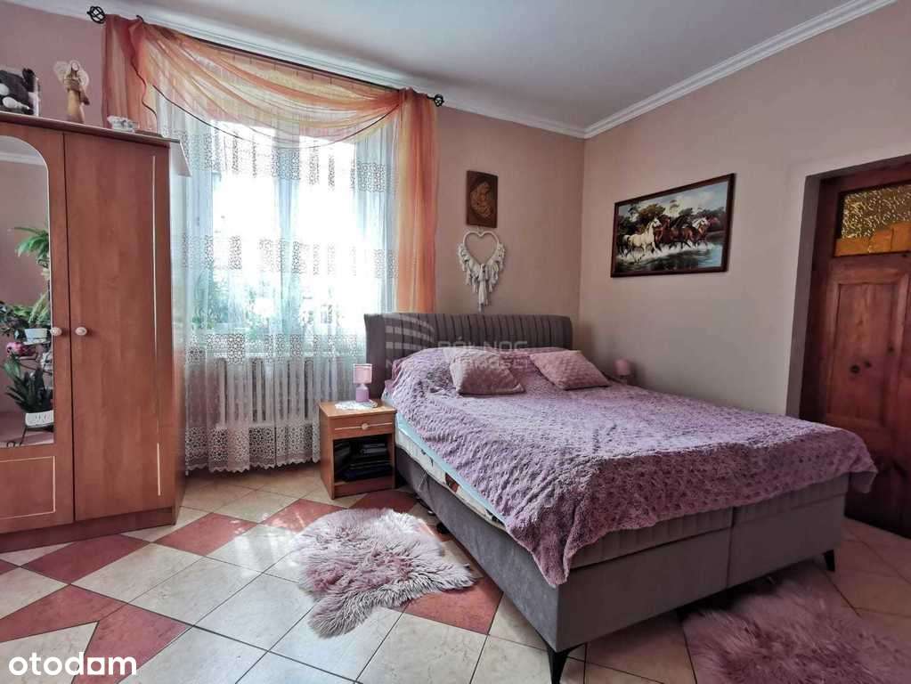 Dom w ścisłym centrum miasta z  bogatą historią - Pełny obrazek: 5/12