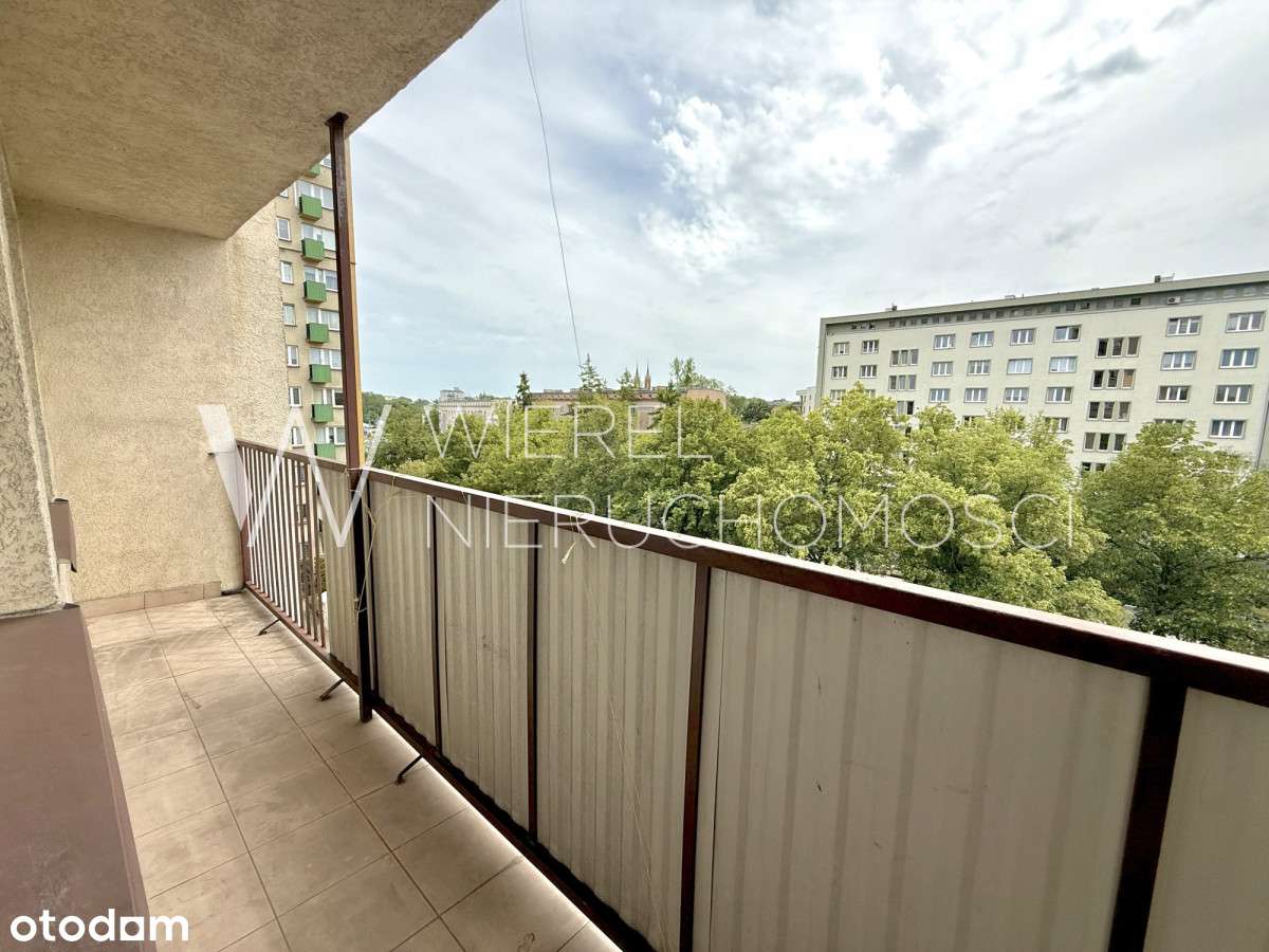 3-pokojowe mieszkanie w centrum-10