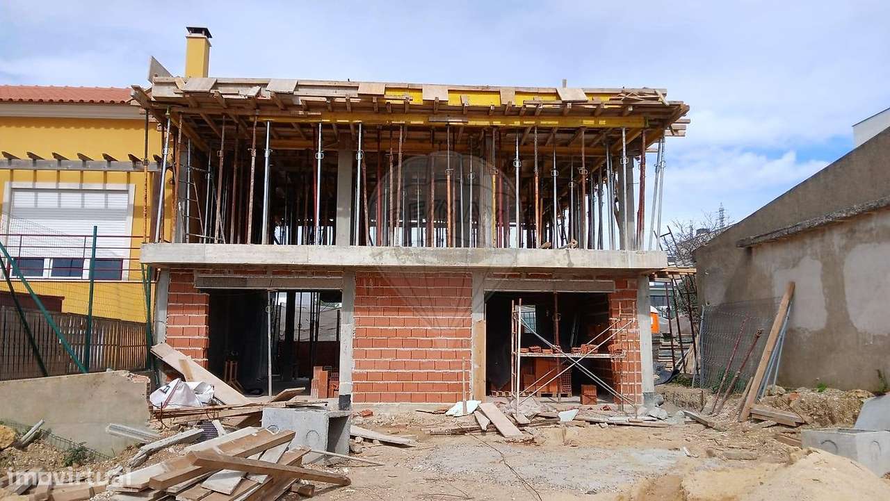 Moradia T4 para venda-7