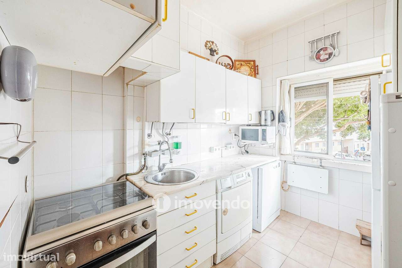 Apartamento T3 numa localização privilegiada, no Beato - Grande imagem: 2/33