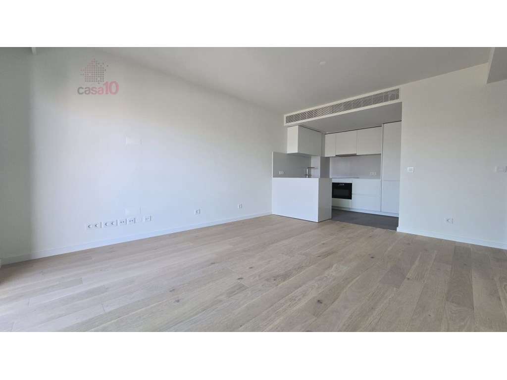 Excelente T1 a estrear para arrendar em condomínio fechado - Grande imagem: 5/36