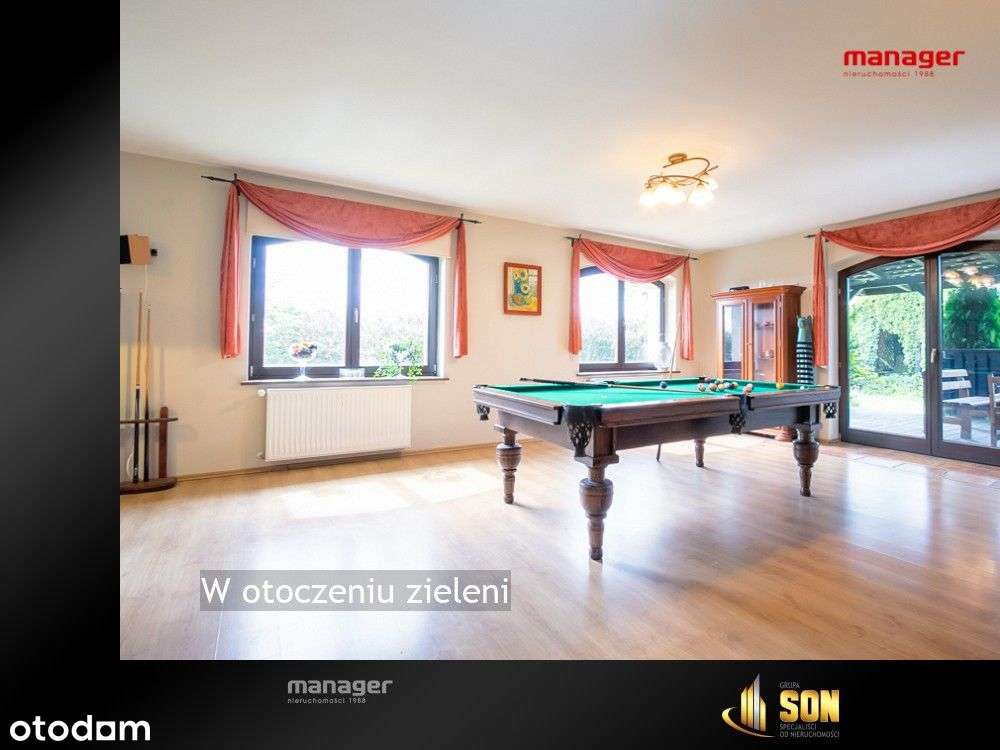 W otoczeniu zieleni-6