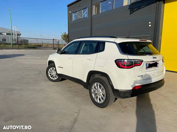 Jeep Compass - 14