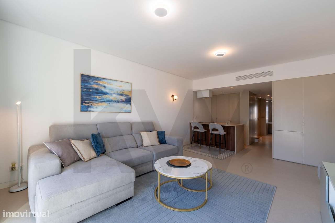 T2 Duplex Mobilado com Garagem – Avenidas Novas / Duque d’Ávila - Grande imagem: 2/33