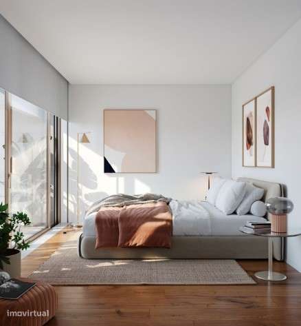 Vende-se Moradia V3 de 3 pisos com jardim - Grande imagem: 5/10