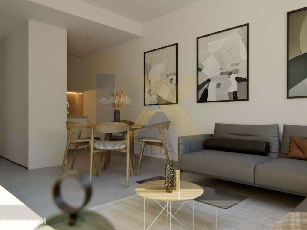 Apartamento T1 com lugar de garagem ,localizado próximo à Universid...-2