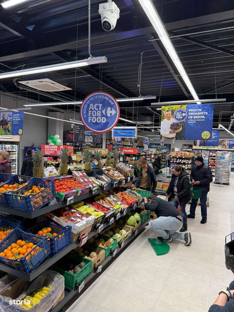 Piata Slobozia, sp. com CARREFOUR DE VANZARE-6