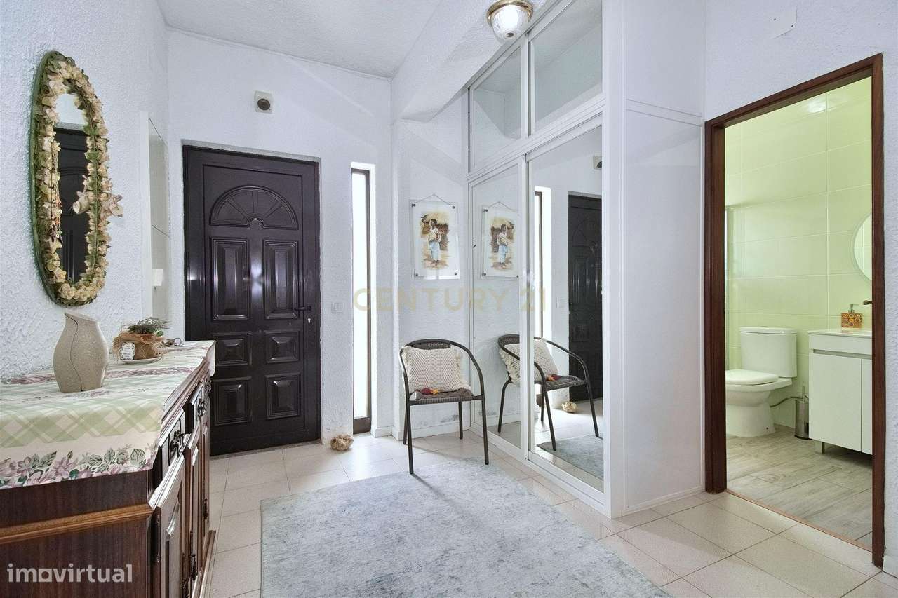 Apartamento T1+2 na Histórica Aldeia do Castelo de Sesimbra - Grande imagem: 5/16