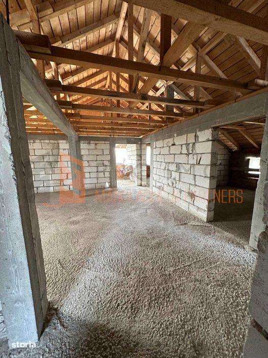 Casa tip vila 6 camere decomandata zona Glodeanu Sarat Caldaruseanca - Imagine principală: 4/9