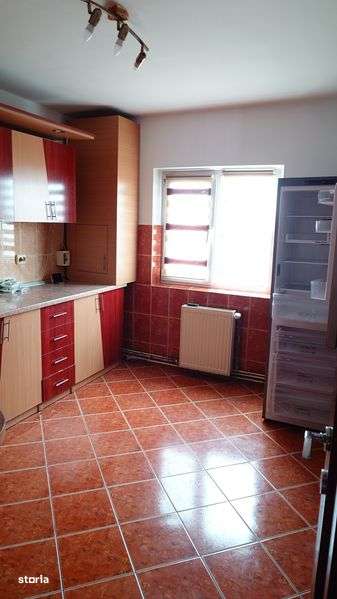 Inchiriez apartment 3 camere 2 bai 100mp - Imagine principală: 4/8