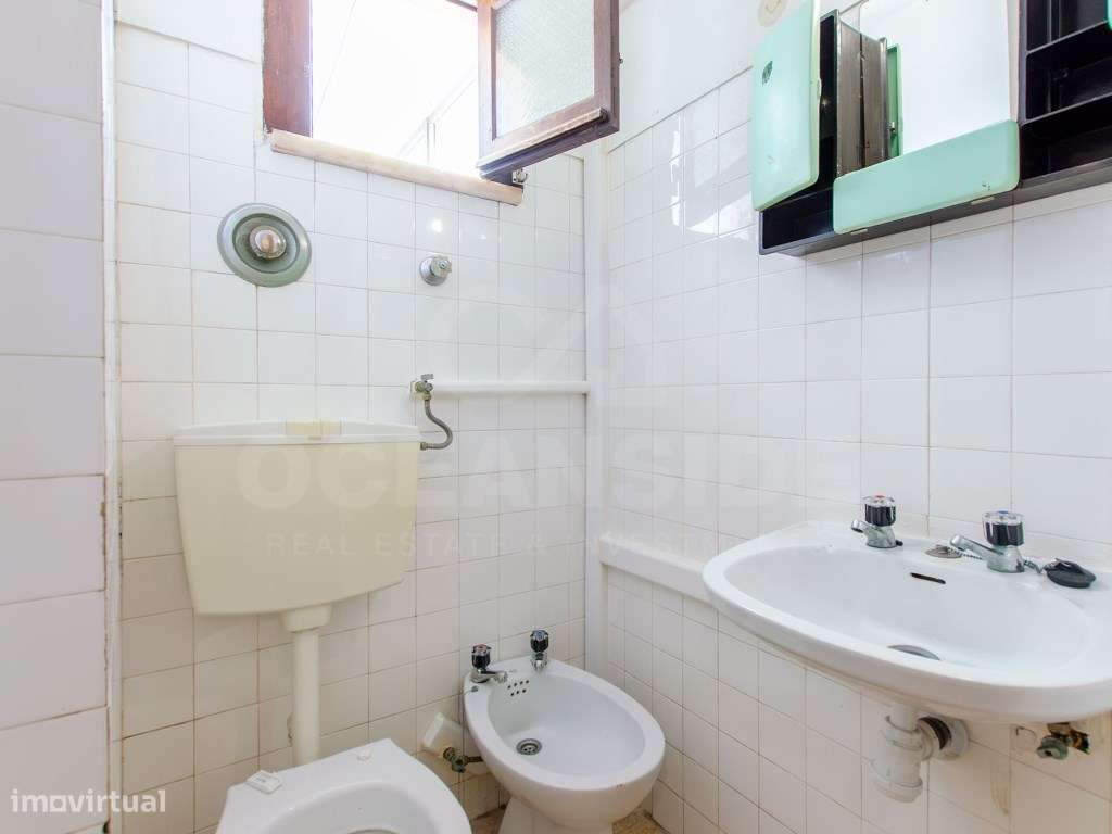 T2+1 com terraço de 45m2 e vista de rio, em Cacilhas-24