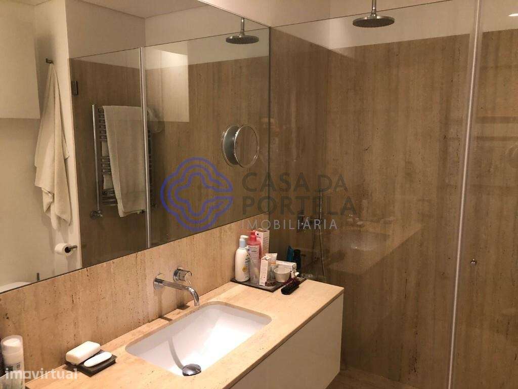 Moradia T4 para venda em Nevogilde no Porto-7