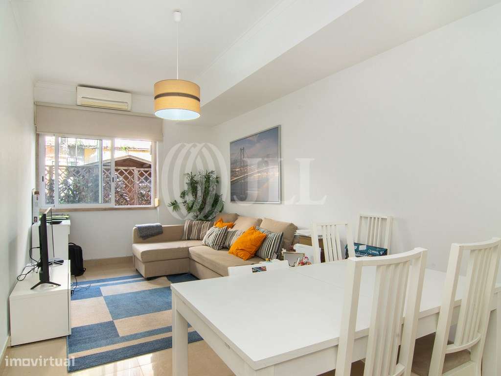 Prédio com garagem, na Almirante Reis, Lisboa - Grande imagem: 2/29