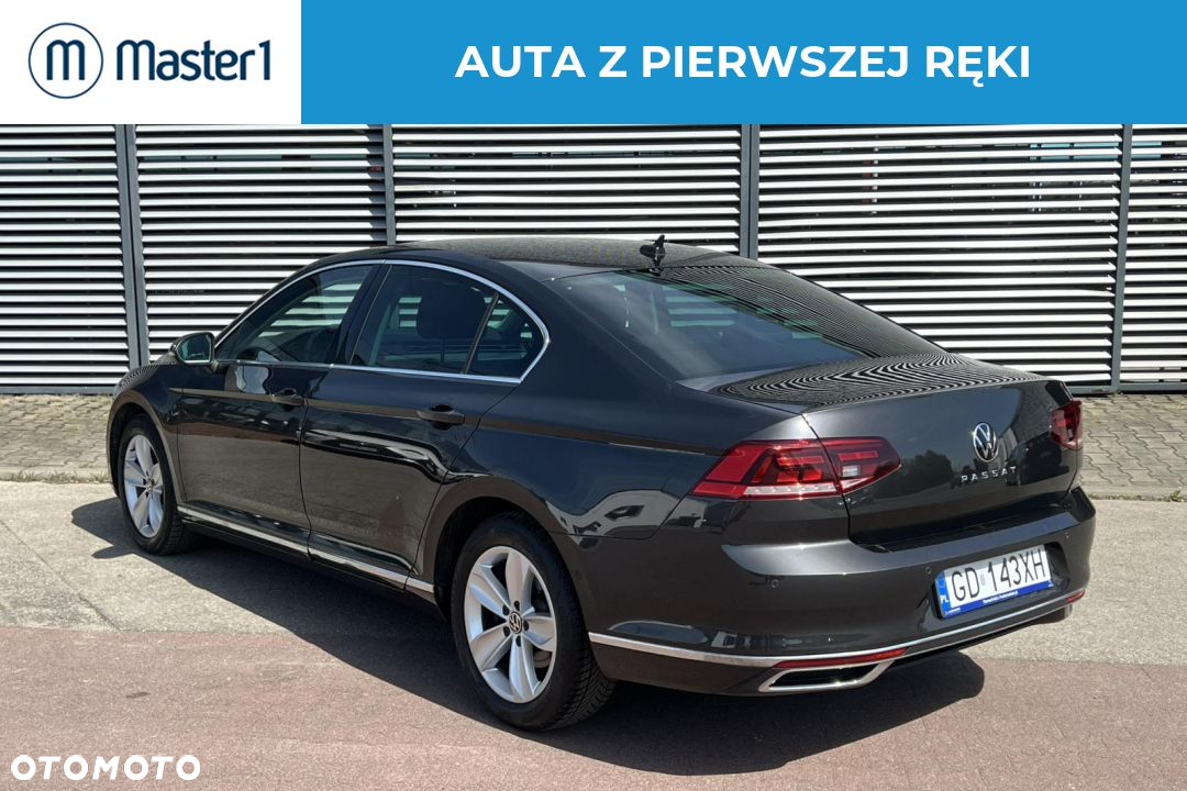 Volkswagen Passat 2.0 TDI Elegance DSG - 3