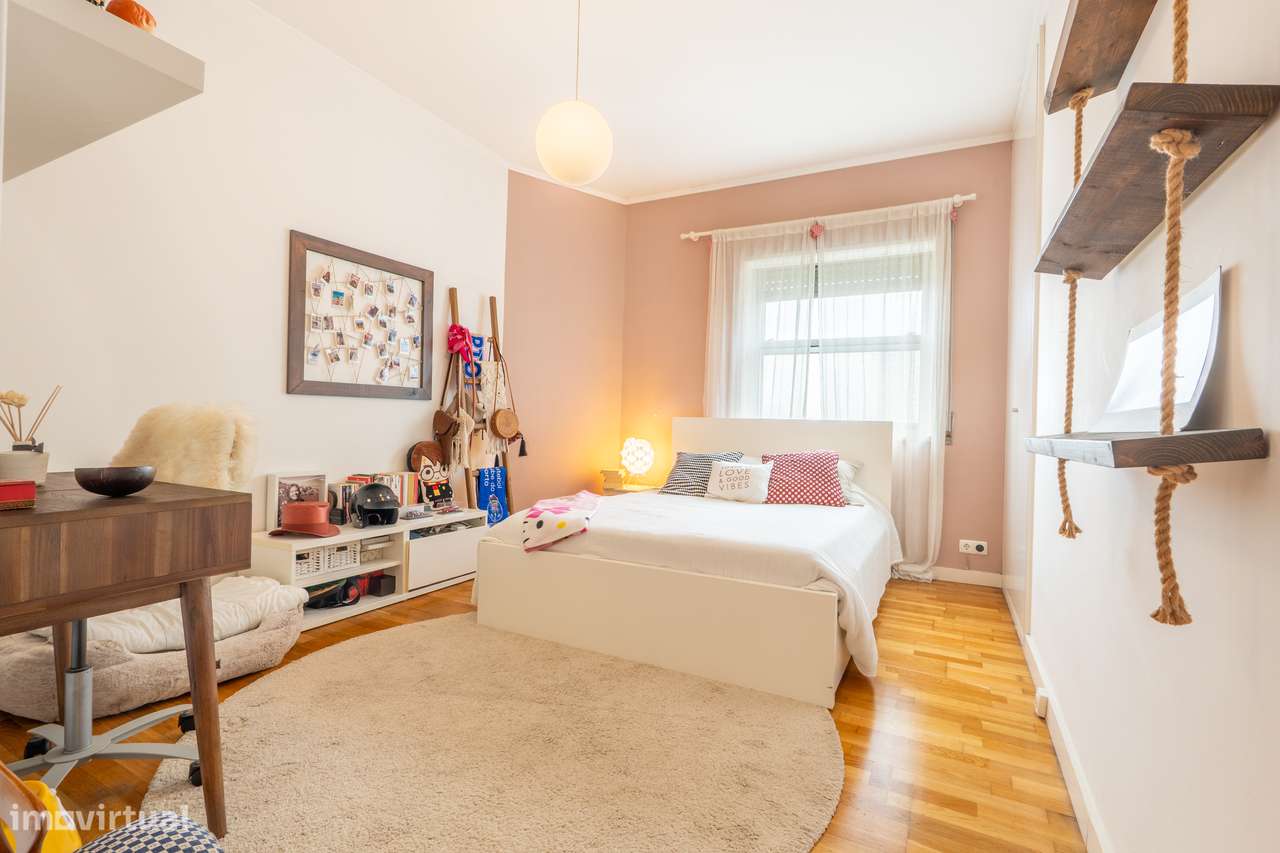 Dois em Um: T4 Remodelado com Possibilidade de Converter em Dois T2 - Grande imagem: 4/25