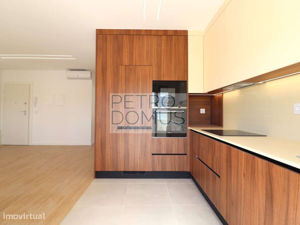 T2+1 EM PRÉDIO TOTALMENTE REMODELADO - ALMADA - VISTA CRISTO REI-6