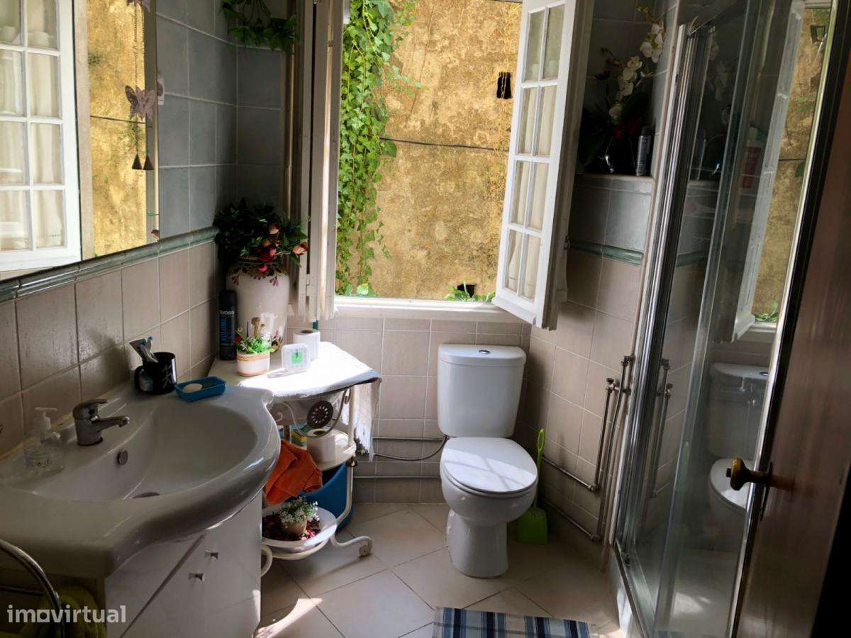 Quarto - localizado em Alta Universitária Coimbra - Grande imagem: 4/8