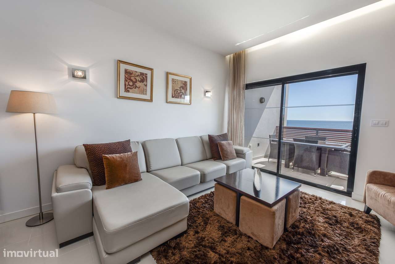 Apartamento de 2 quartos com vistas espetaculares para o mar-10