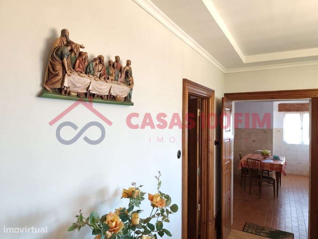 5 Moradias + Terreno em Loureiro - Peso da Régua-8