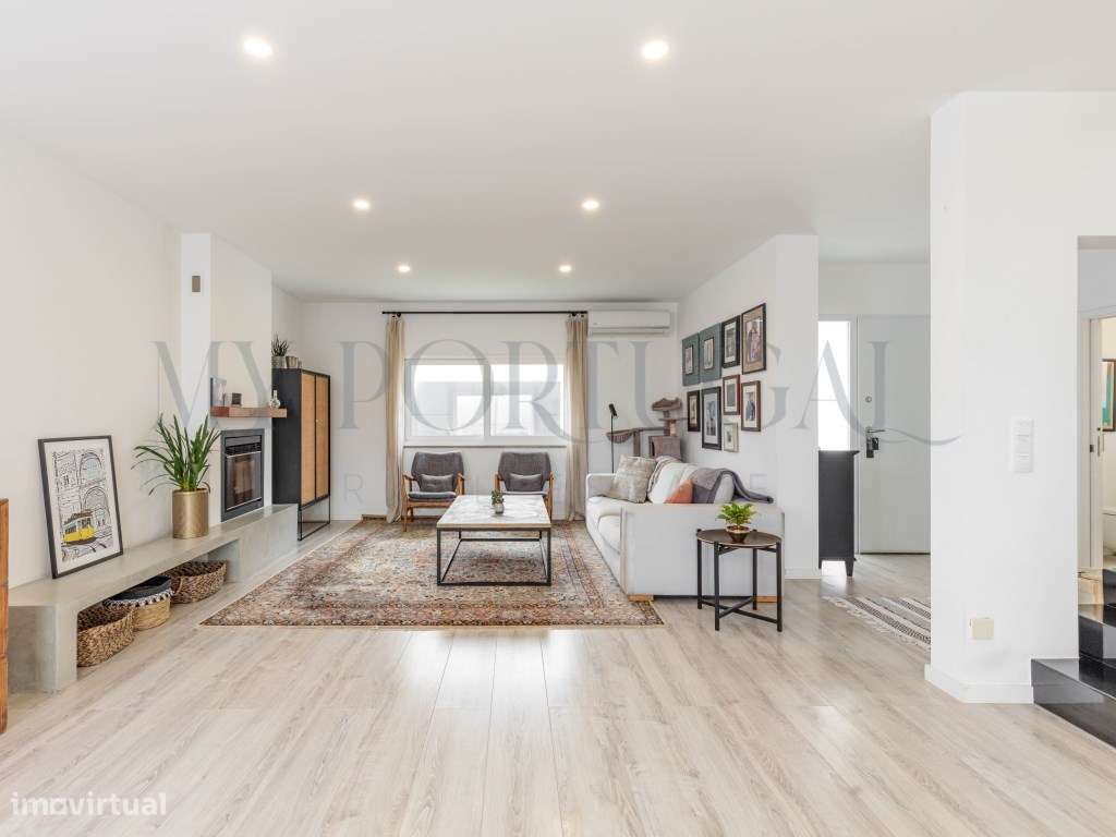 Uma Moradia com Vistas Deslumbrantes de Mar e Vale-7