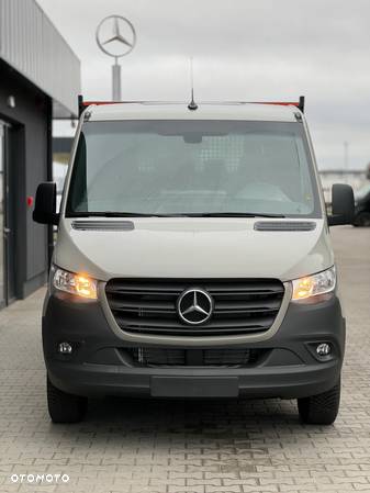 Mercedes-Benz Sprinter - 5