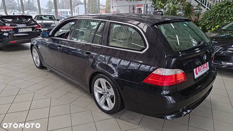 BMW Seria 5 535d Touring - 23