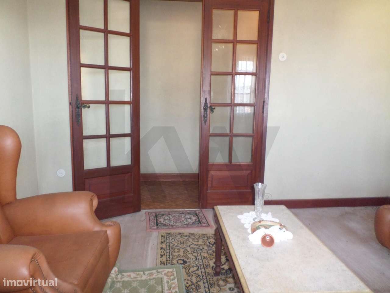 Moradias independentes  e  prédios rústicos - Sazes de Lorvão - Penac - Grande imagem: 4/40