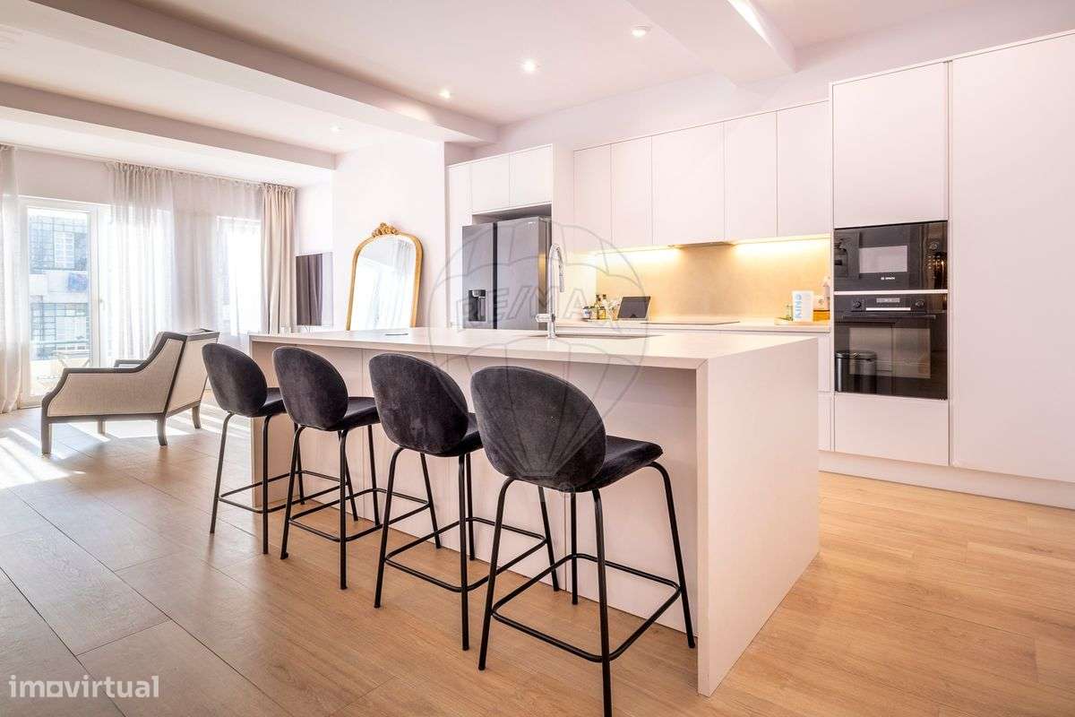 Apartamento T4 para arrendamento - Grande imagem: 2/19