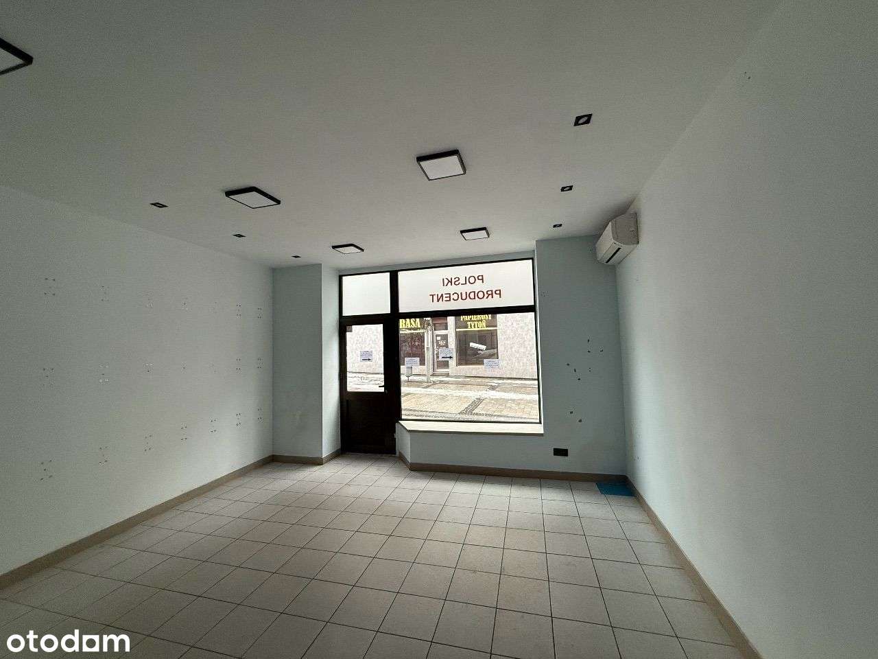 Lokal handlowy + Mieszkanie - SPRZEDAŻ-1