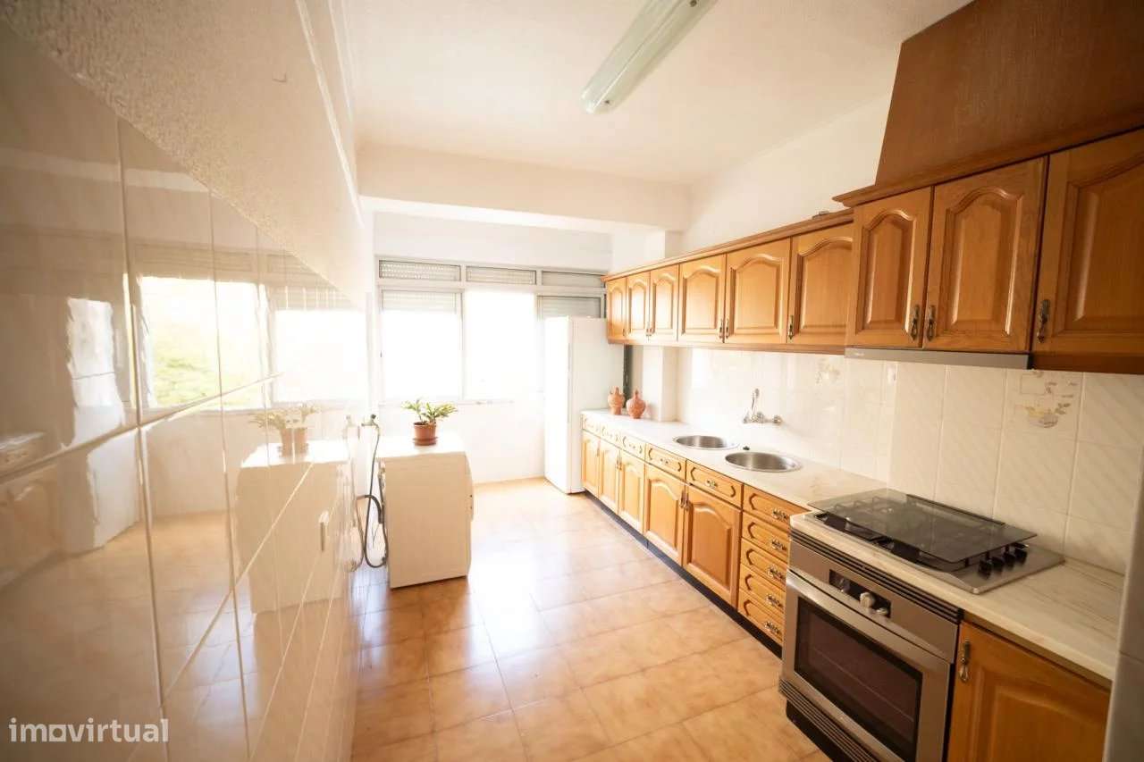 Apartamento Quatro Assoalhadas Em Póvoa de Santa Iria - Grande imagem: 5/21