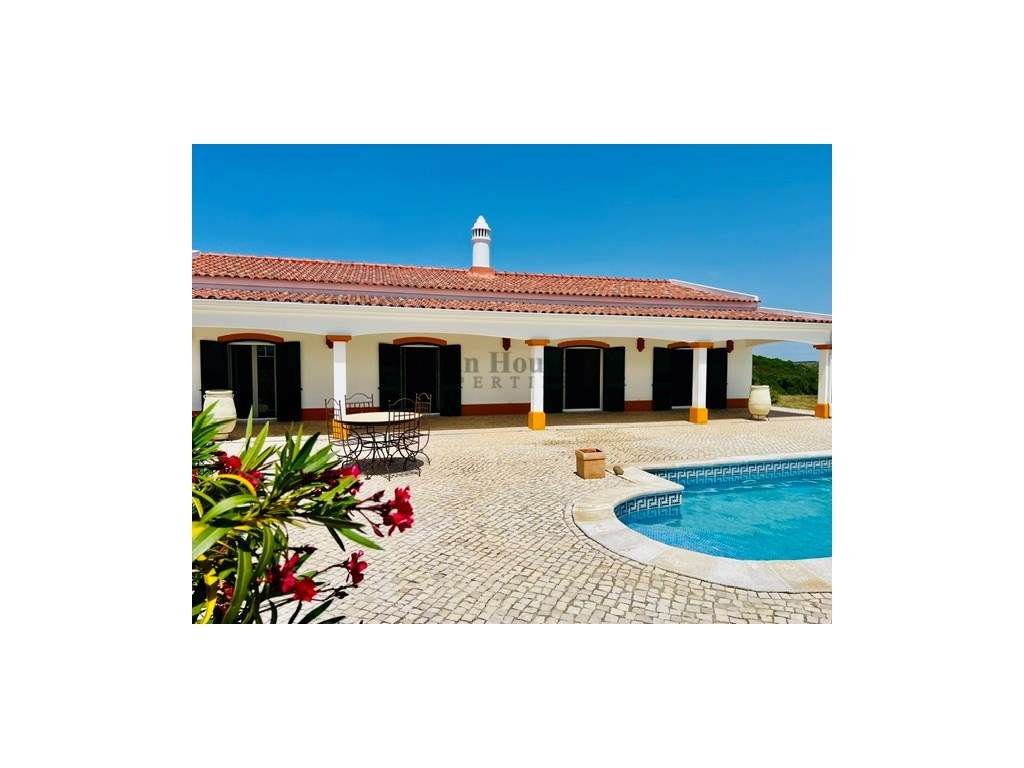 Herdade renovada com 4 quartos e piscina em Ourique.-19