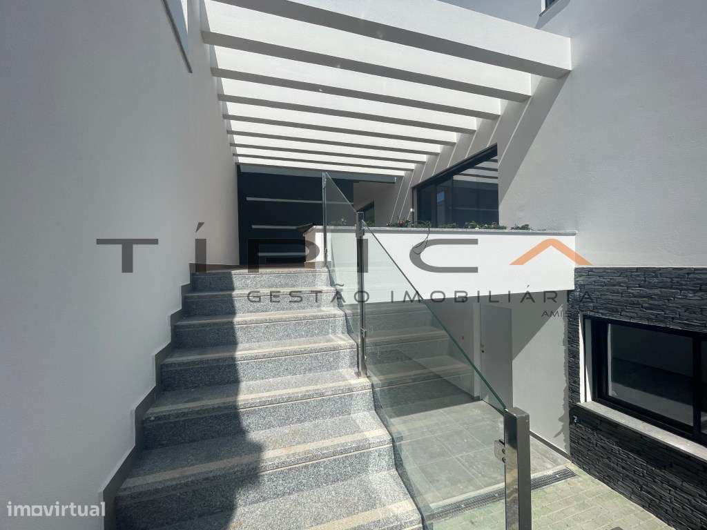 Moradia V4 Nova Cascais-46