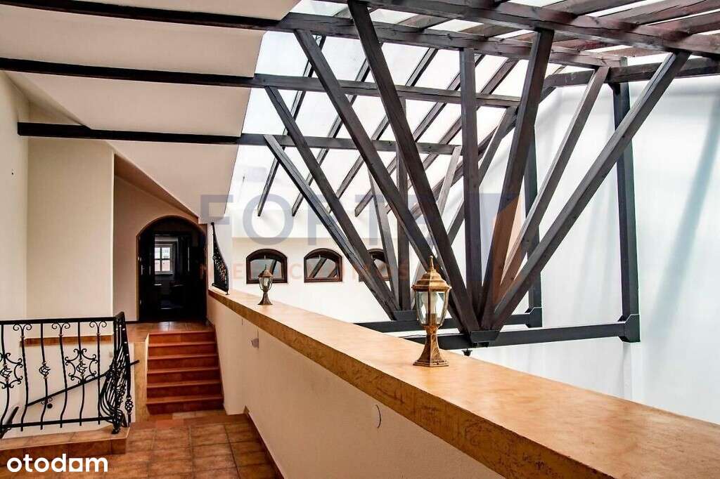 Kamienica w doskonałej lokalizacji miasta-17