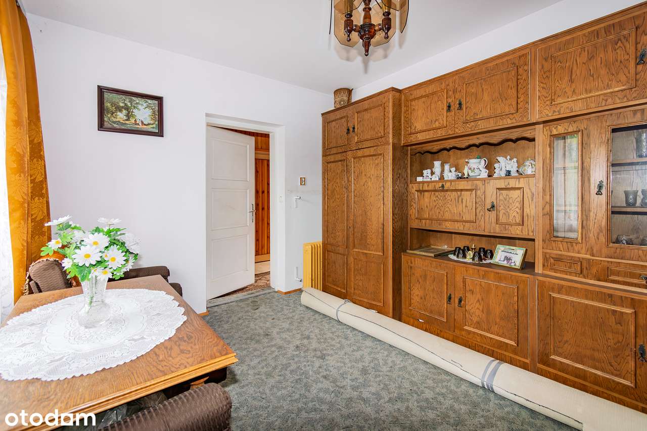 Dom przy głównej ulicy w Trybszu-4