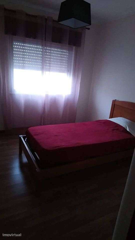 Entroncamento - ARRENDA - T2 - Grande imagem: 5/8