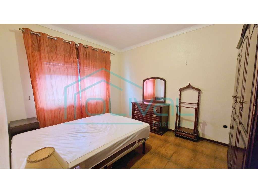 Moradia T6 centro de Samora Correia-12