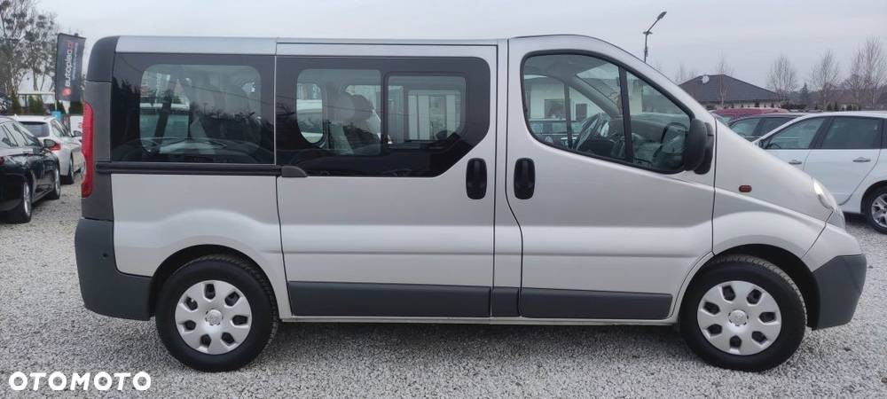 Opel Vivaro - 5