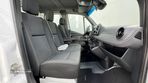 Mercedes-Benz Sprinter 519 CDI 3.0 de 6 Cilindros - 30